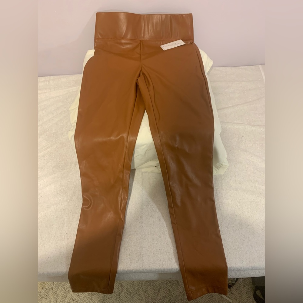 Morgan Taylor Ladies Faux Leather Leggings